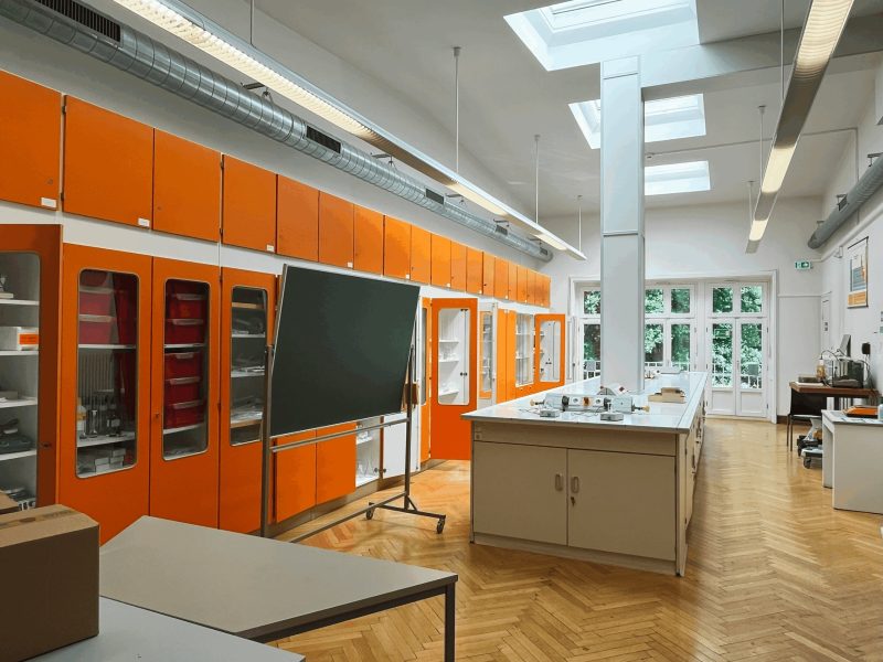 IMG_4381-1-min-scaled